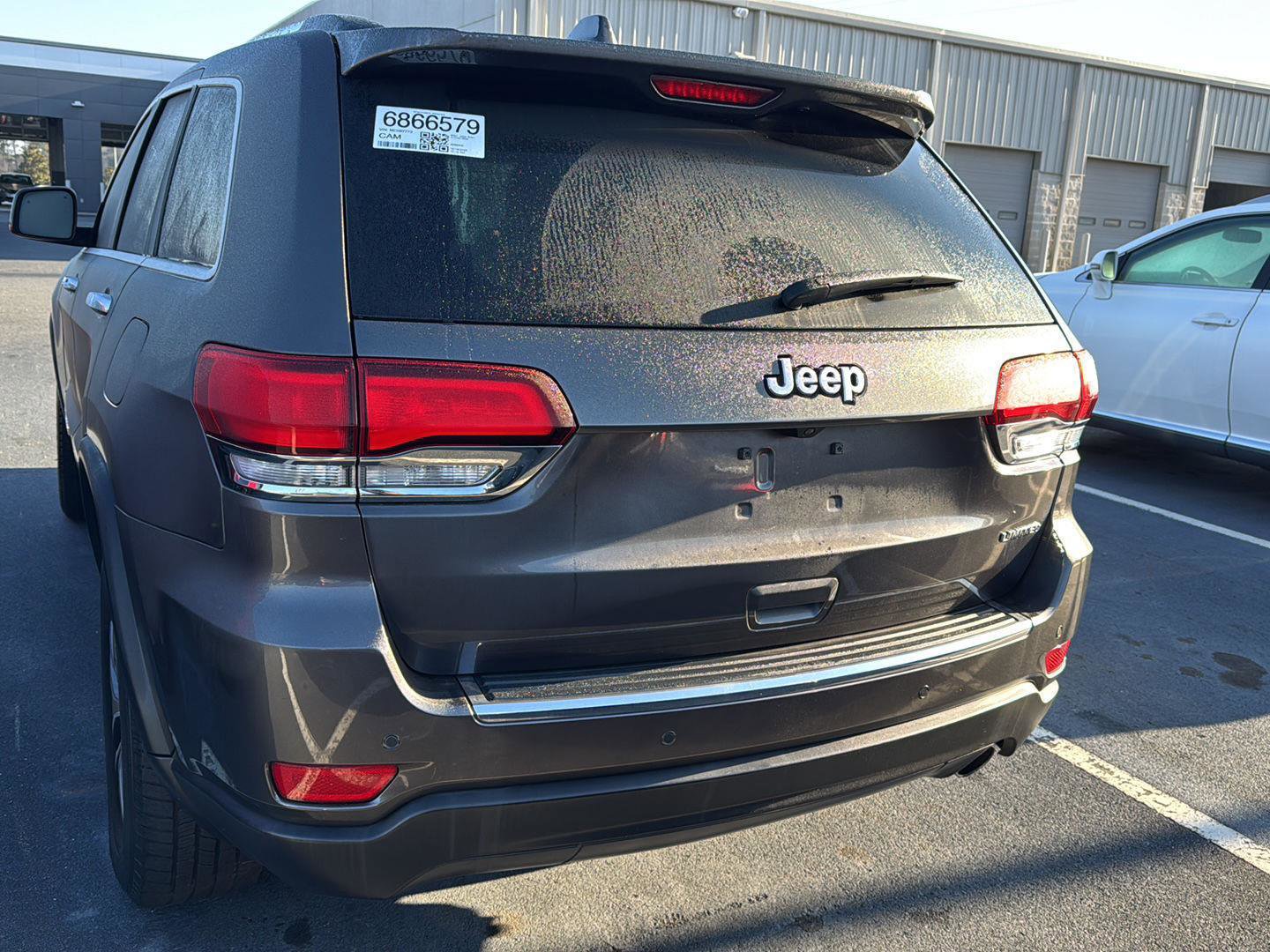 Used 2021 Jeep Grand Cherokee Limited w/ Sun & Sound Group image 7