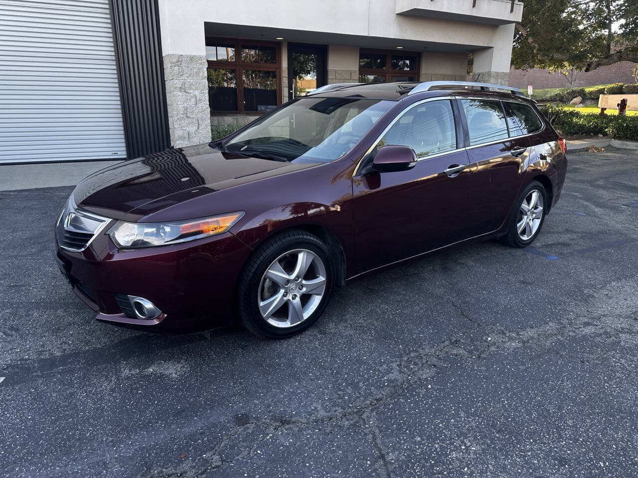 Used 2012 Acura TSX Sport Wagon FWD image 1