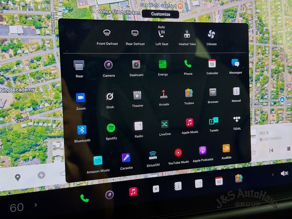 Used 2023 Tesla Model X Plaid image 16