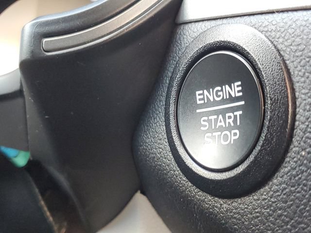 Certified 2024 Ford Escape Active AWD/4WD image 19