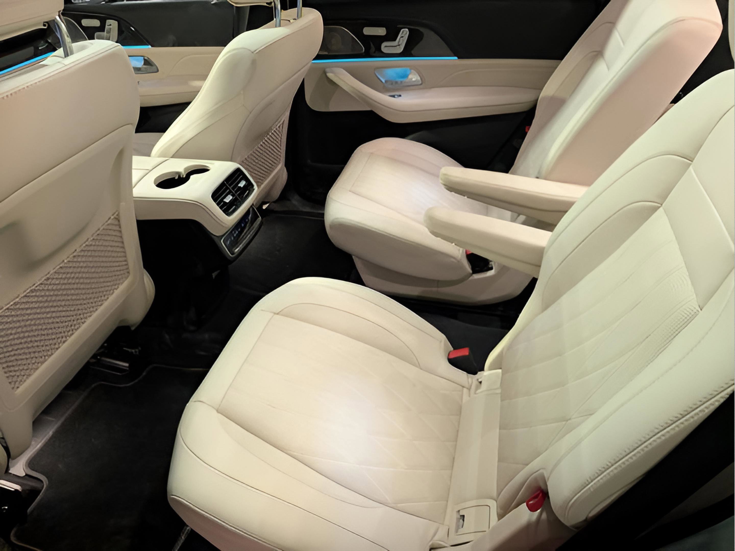 Used 2024 Mercedes-Benz GLS 63 AMG 4MATIC image 22