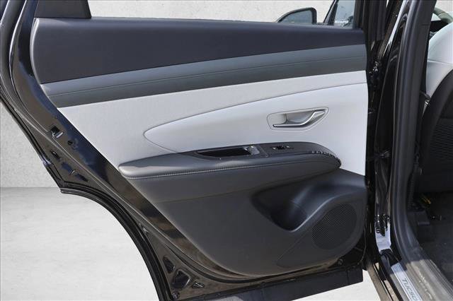 New 2026 Hyundai Tucson Limited w/ Tow & Go Package image 23