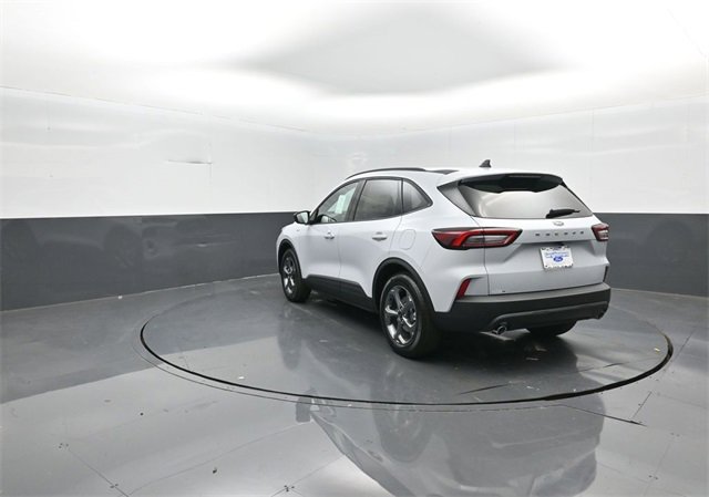 New 2026 Ford Escape ST-Line image 5