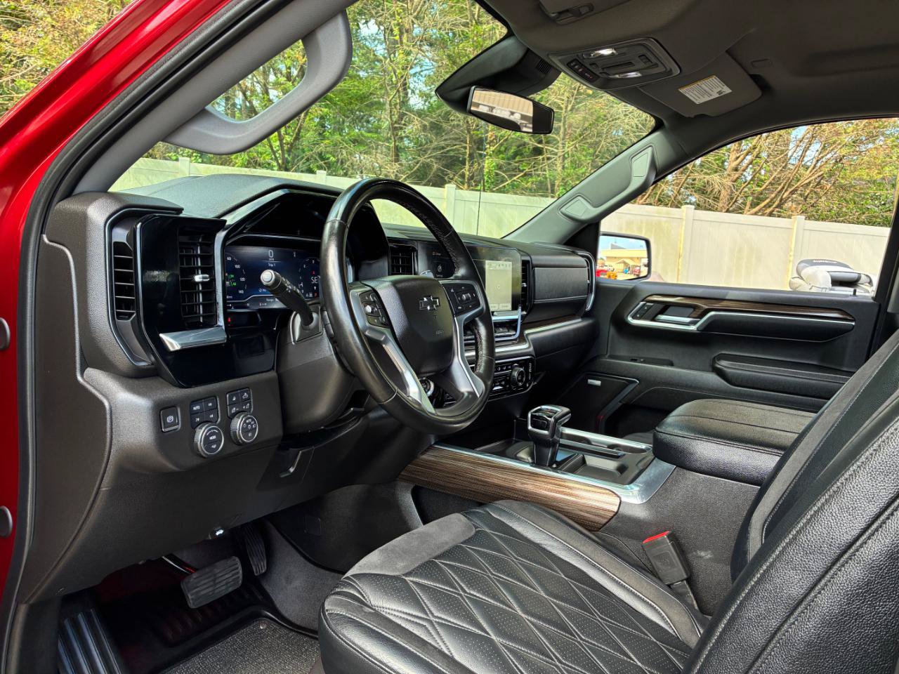 Used 2024 Chevrolet Silverado 1500 RST w/ Convenience Package II AWD/4WD image 14