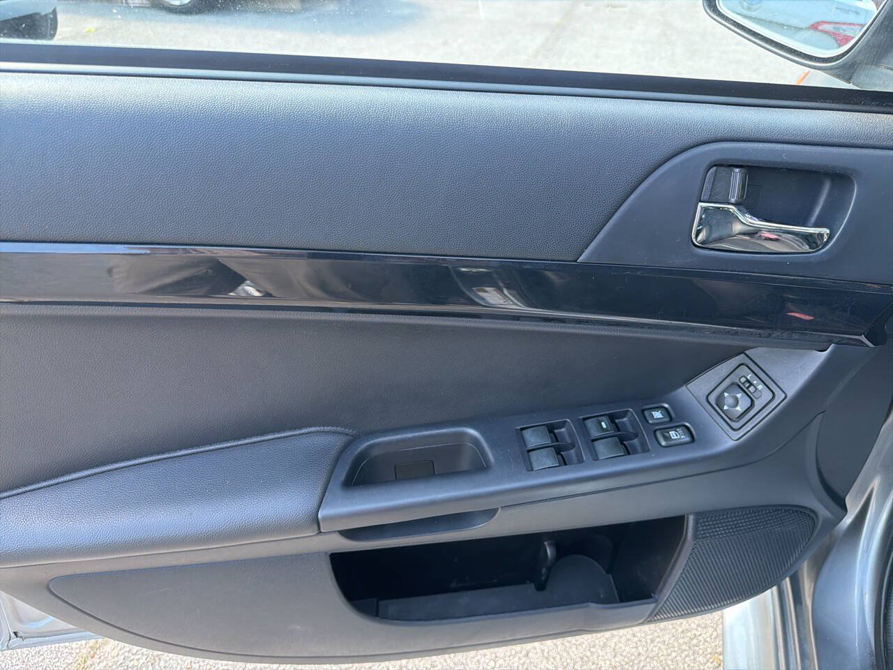 Used 2012 Mitsubishi Lancer GT FWD image 12