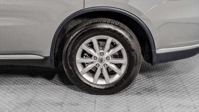 Used 2023 Dodge Durango SXT image 29