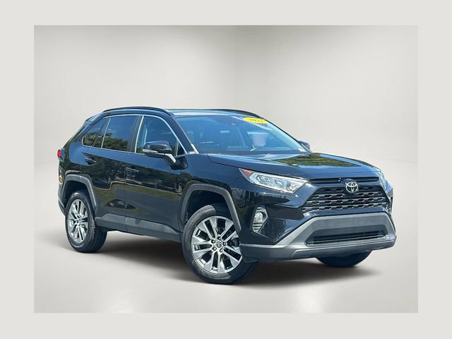 Used 2021 Toyota RAV4 XLE Premium FWD image 1