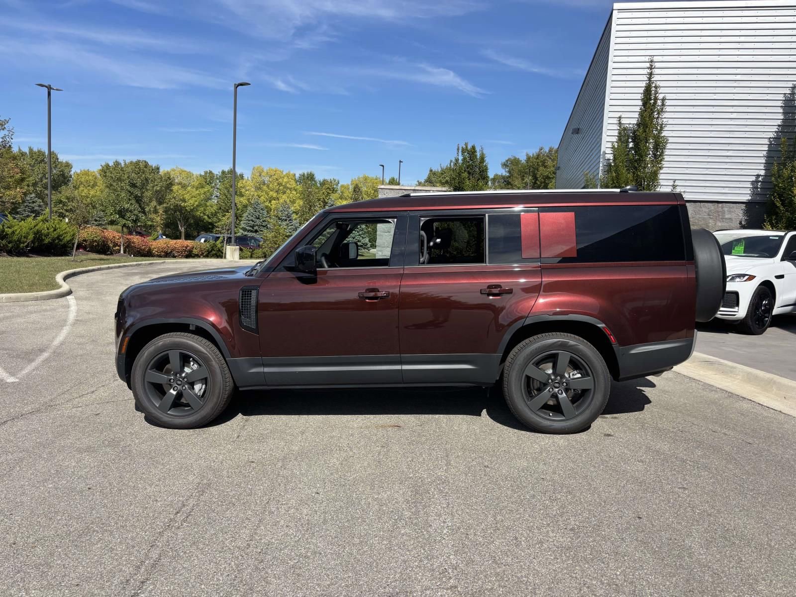 New 2025 Land Rover Defender 130 S AWD/4WD image 8