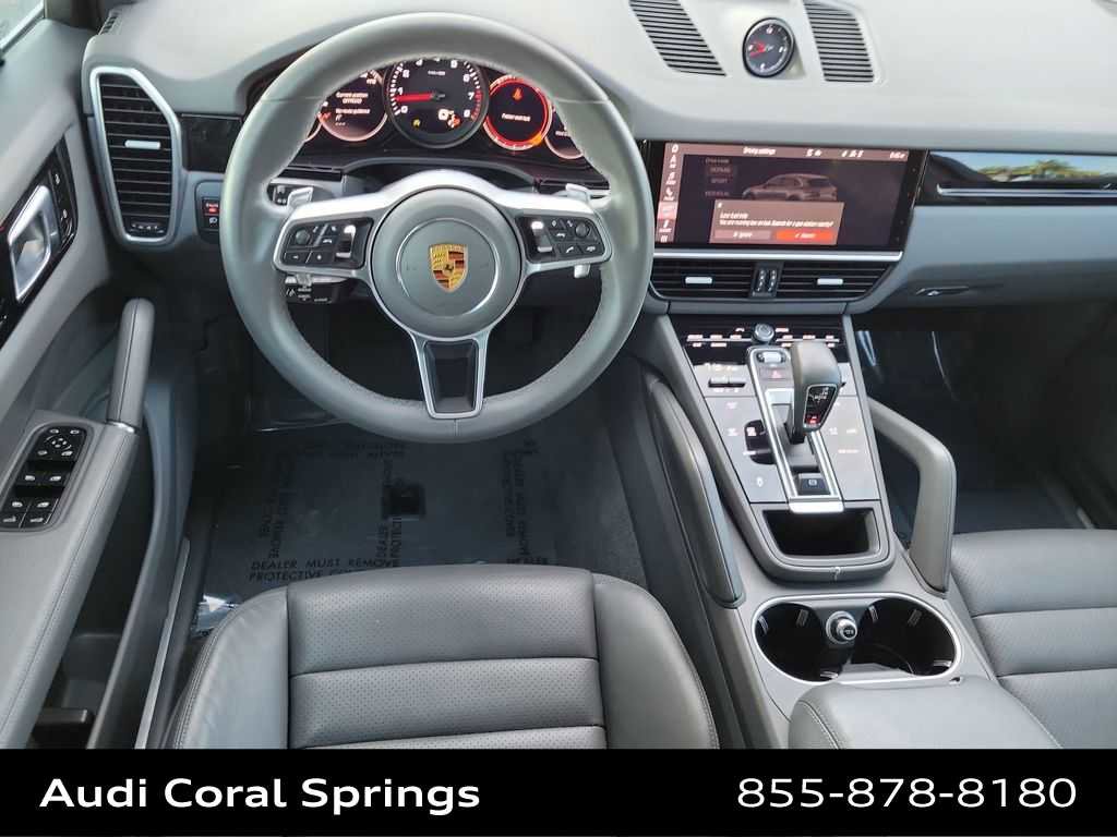 Used 2021 Porsche Cayenne image 18