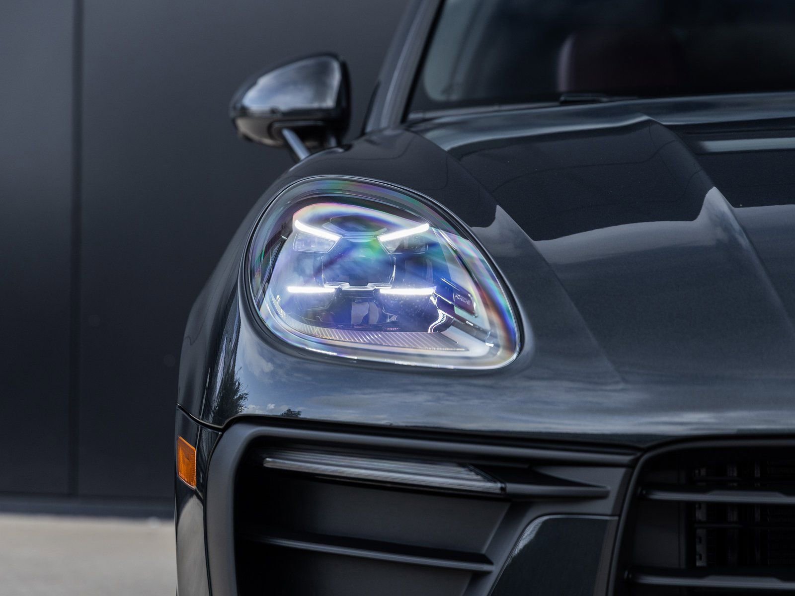 Certified 2026 Porsche Macan AWD/4WD image 20