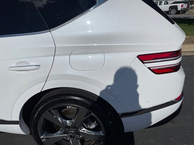 Used 2021 Genesis GV80 3.5T w/ Prestige Package 07 AWD/4WD image 32