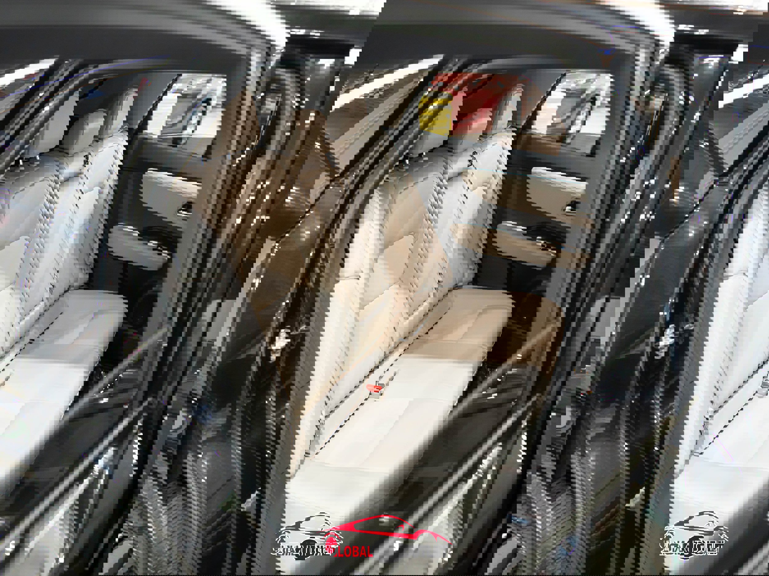 Used 2023 Nissan Ariya FWD image 18