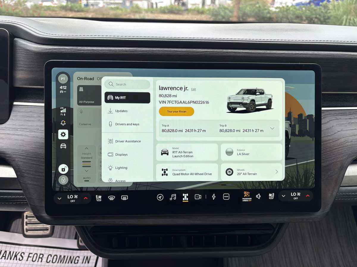 Used 2023 Rivian R1T Launch Edition AWD/4WD image 22
