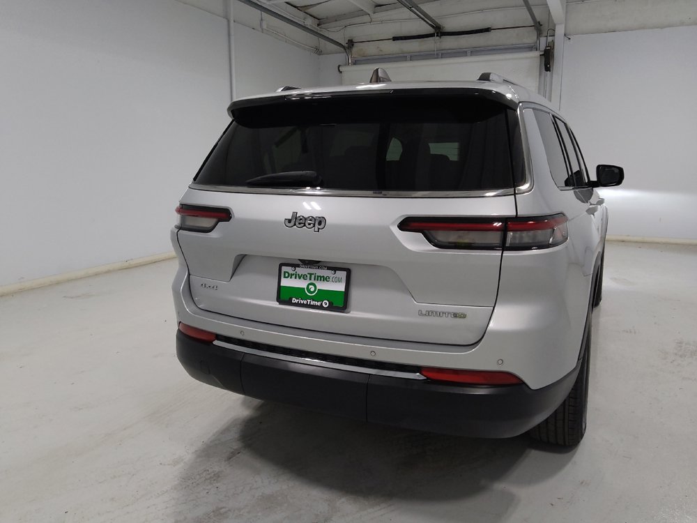 Used 2023 Jeep Grand Cherokee L Limited AWD/4WD image 7