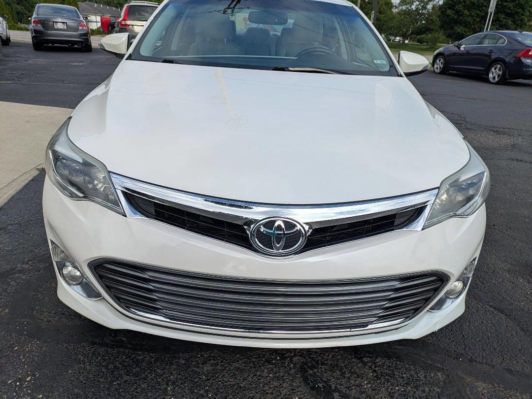 Used 2015 Toyota Avalon XLE Touring FWD image 7