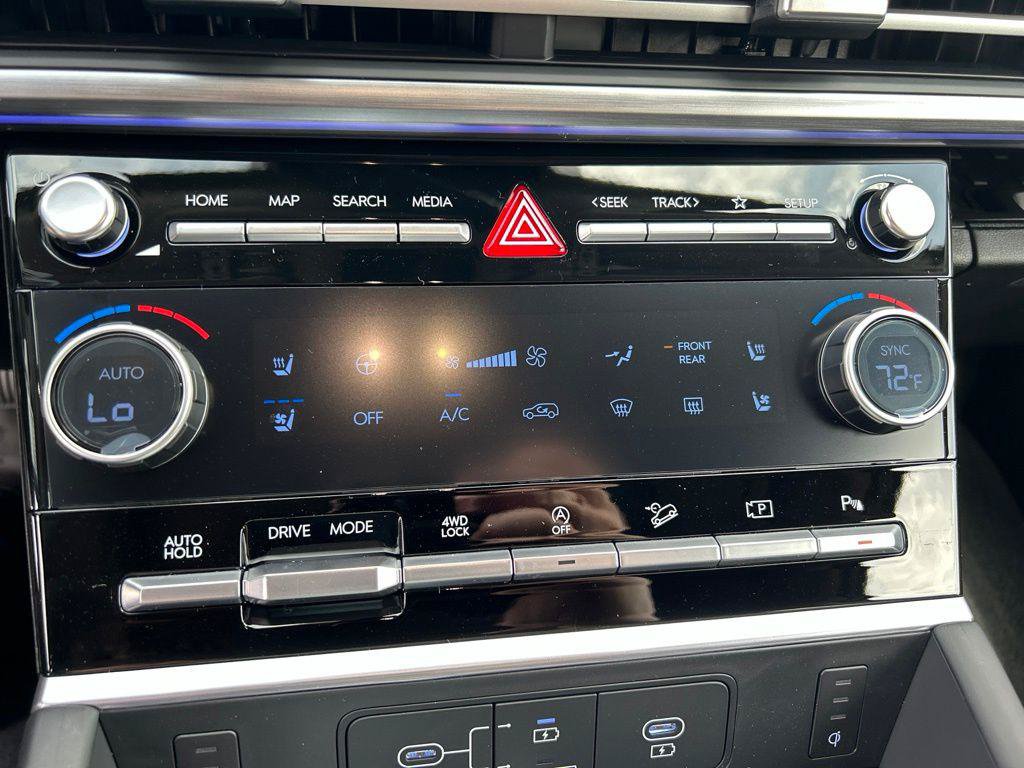 New 2026 Hyundai Santa Fe Limited AWD/4WD image 16