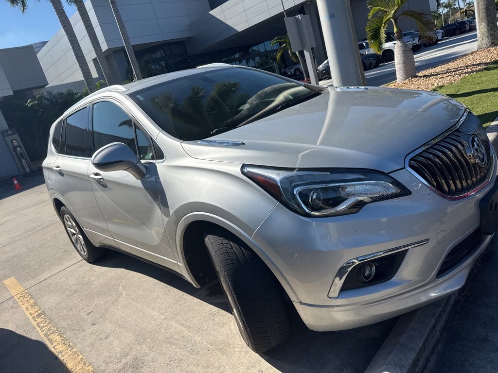 Used 2017 Buick Envision Essence image 1