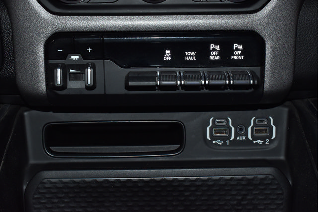 Used 2021 RAM 1500 Big Horn AWD/4WD image 23