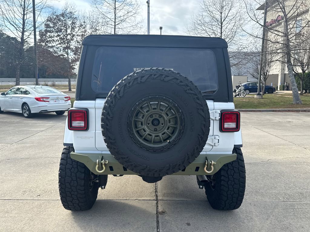 Used 2023 Jeep Wrangler Unlimited Rubicon image 4