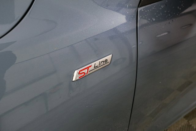 Used 2023 Ford Escape ST-Line w/ Tech Pack #1 image 7