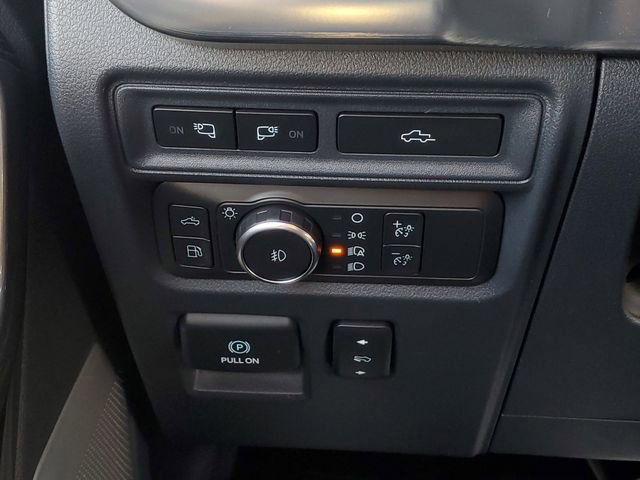 Certified 2022 Ford F150 Lariat w/ Equipment Group 502A High image 16