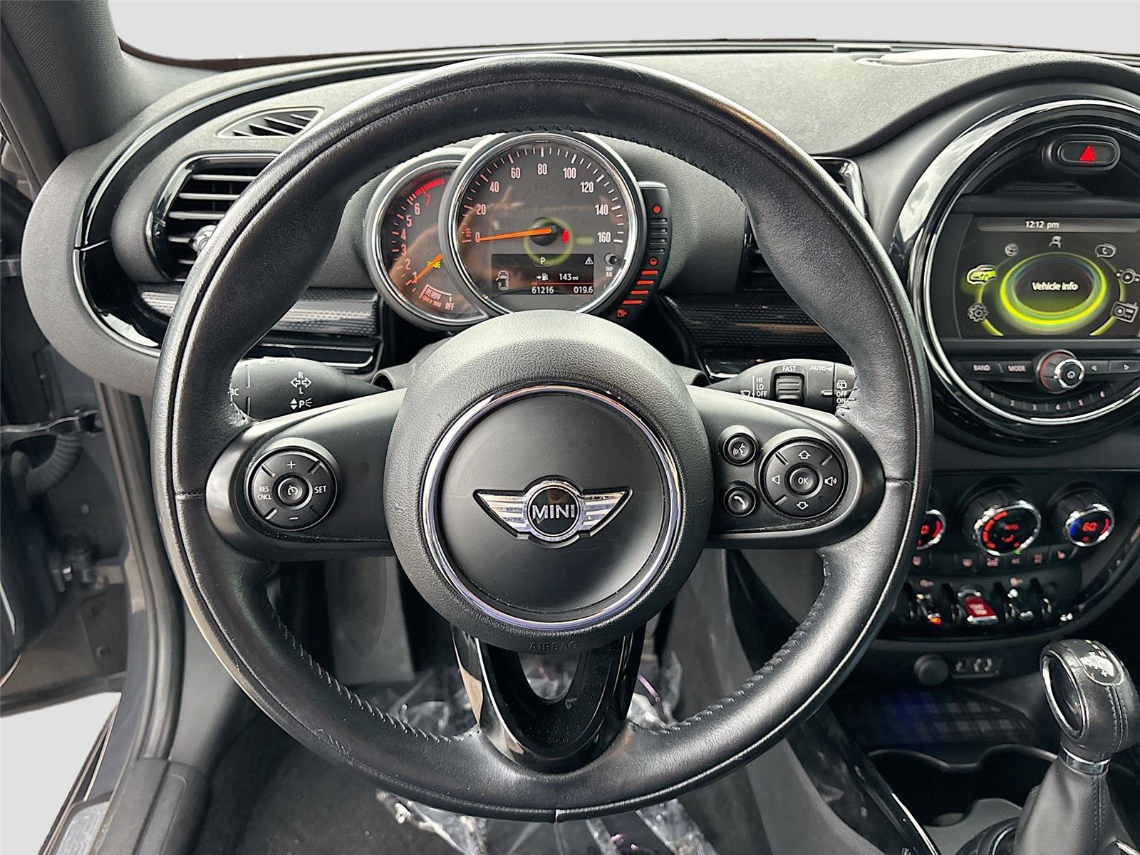 Used 2017 MINI Cooper Clubman S image 11