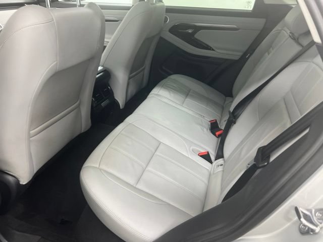 Used 2021 Land Rover Range Rover Evoque SE AWD/4WD image 11