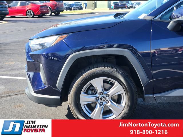 Used 2022 Toyota RAV4 XLE image 8