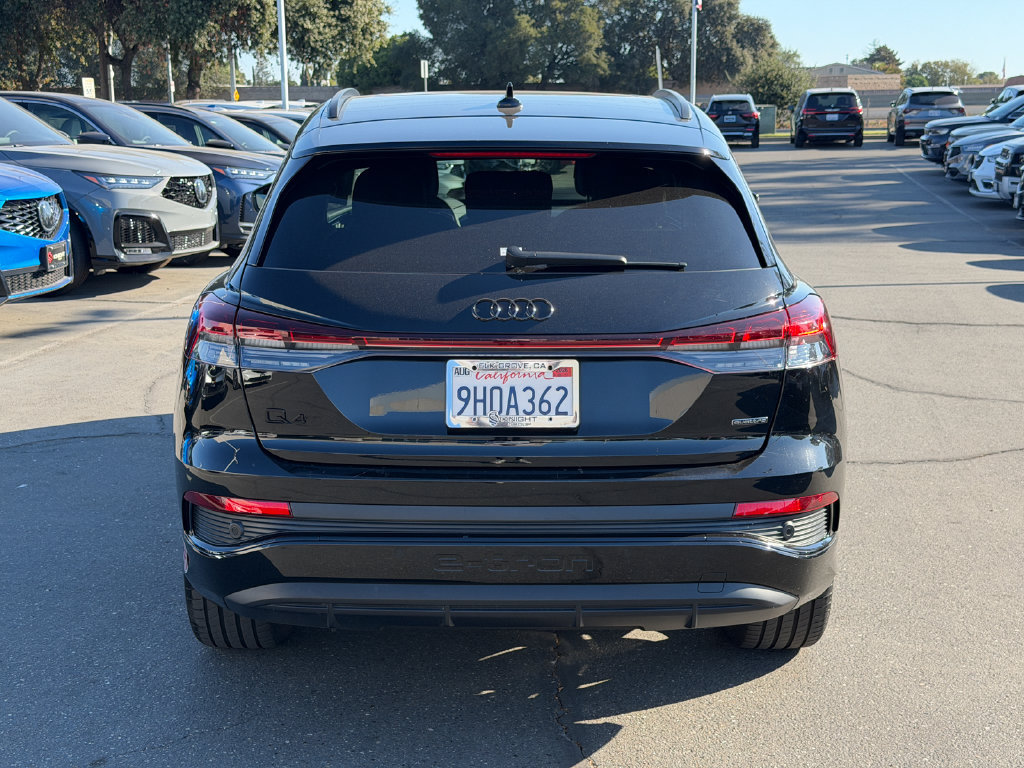 Used 2023 Audi Q4 e-tron Premium w/ Convenience Package AWD/4WD image 7