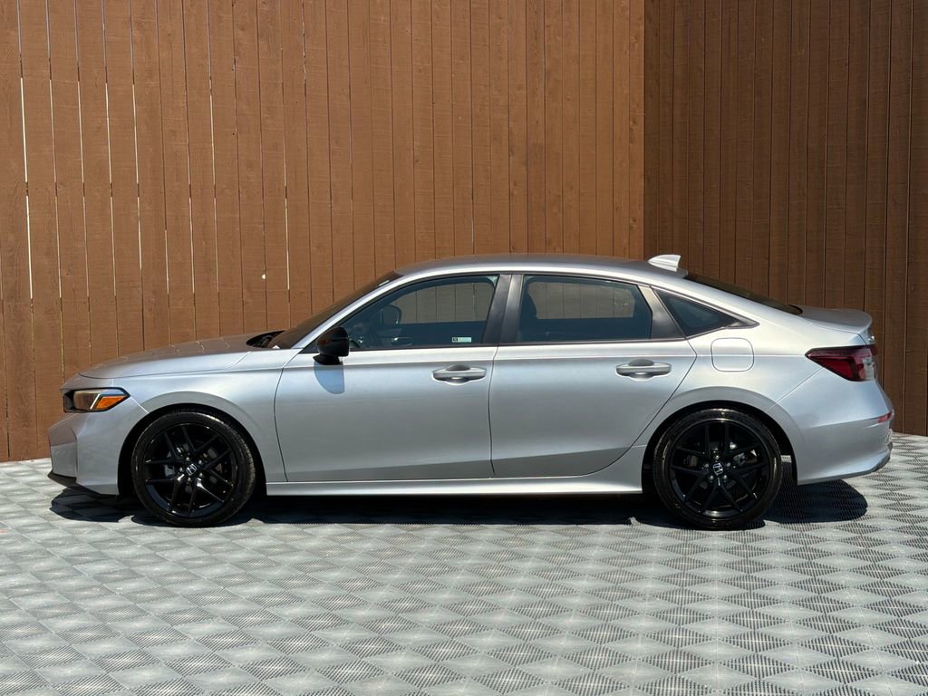 Used 2025 Honda Civic Sport image 13