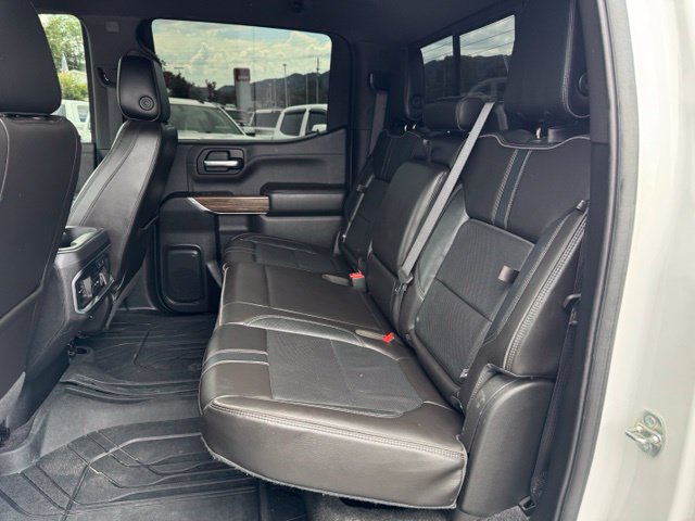 Used 2019 Chevrolet Silverado 1500 High Country w/ Technology Package AWD/4WD image 14