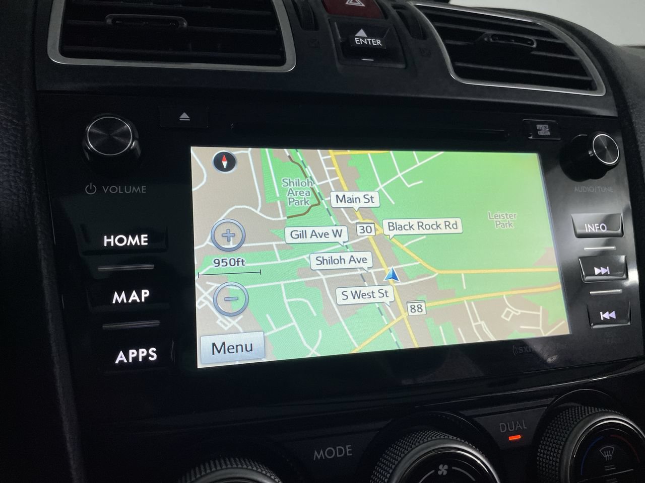 Used 2018 Subaru Forester 2.5i Touring AWD/4WD image 16