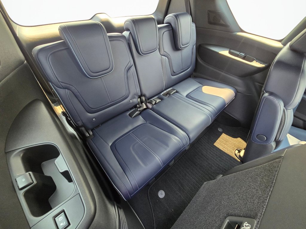 New 2026 INFINITI QX80 4WD w/ Sport Exterior Package image 23