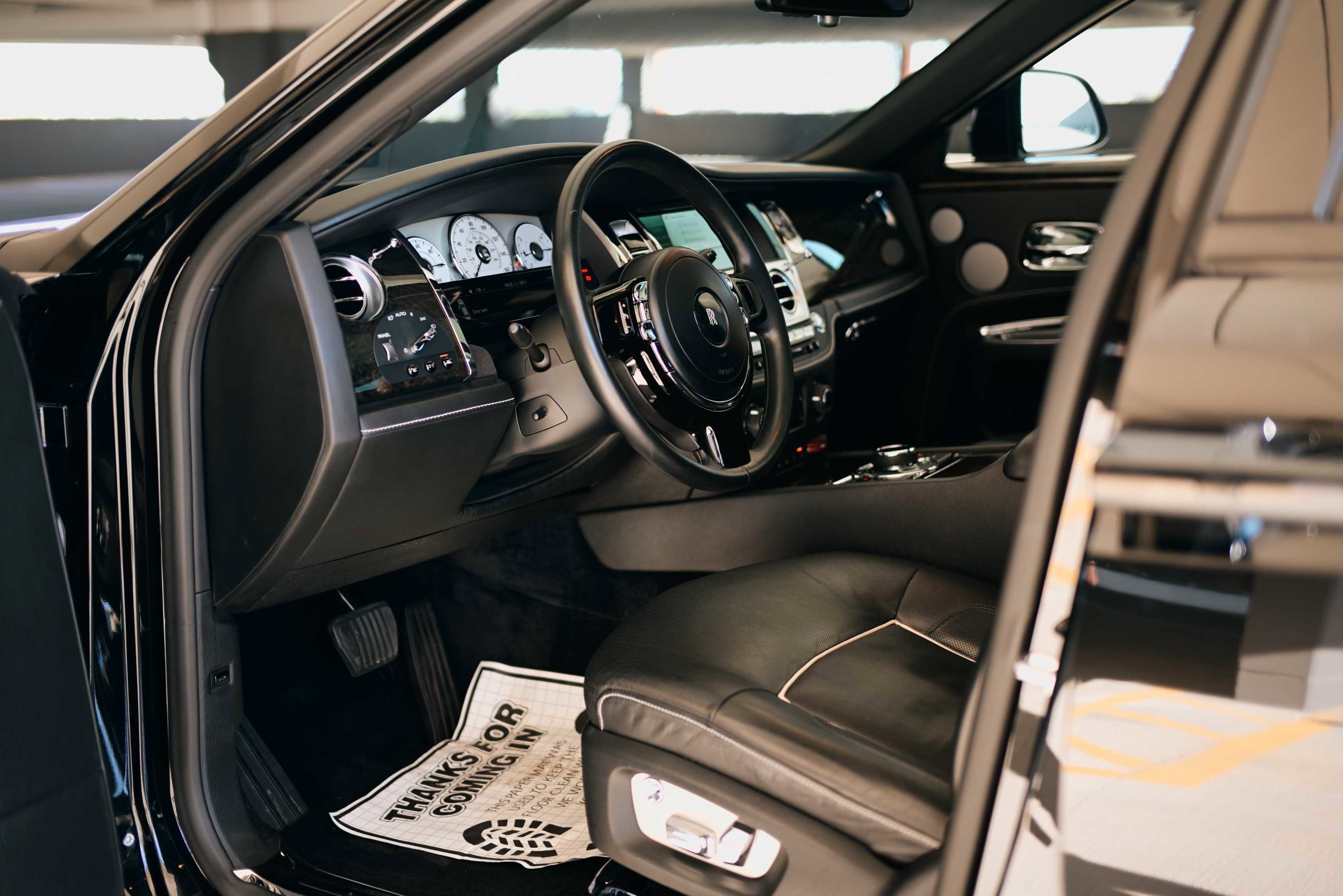 Used 2014 Rolls-Royce Ghost image 10