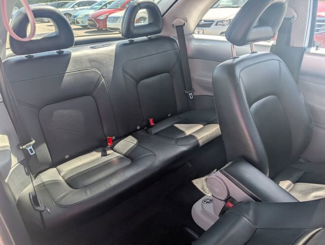 Used 2002 Volkswagen Beetle GLX FWD image 19