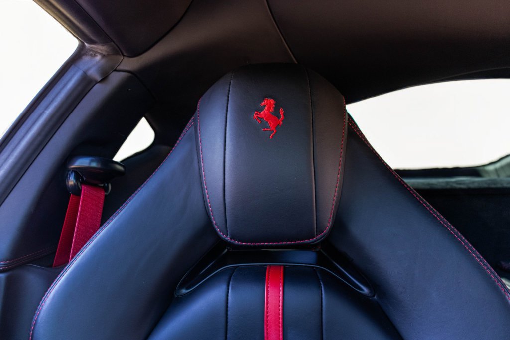 Certified 2018 Ferrari 812 Superfast RWD image 55