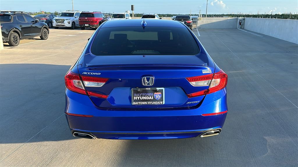 Used 2019 Honda Accord Sport image 11