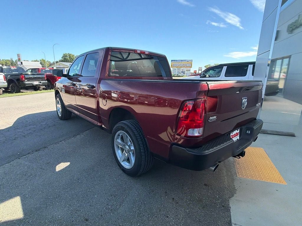 Used 2017 RAM 1500 Express w/ Express Value Package AWD/4WD image 6