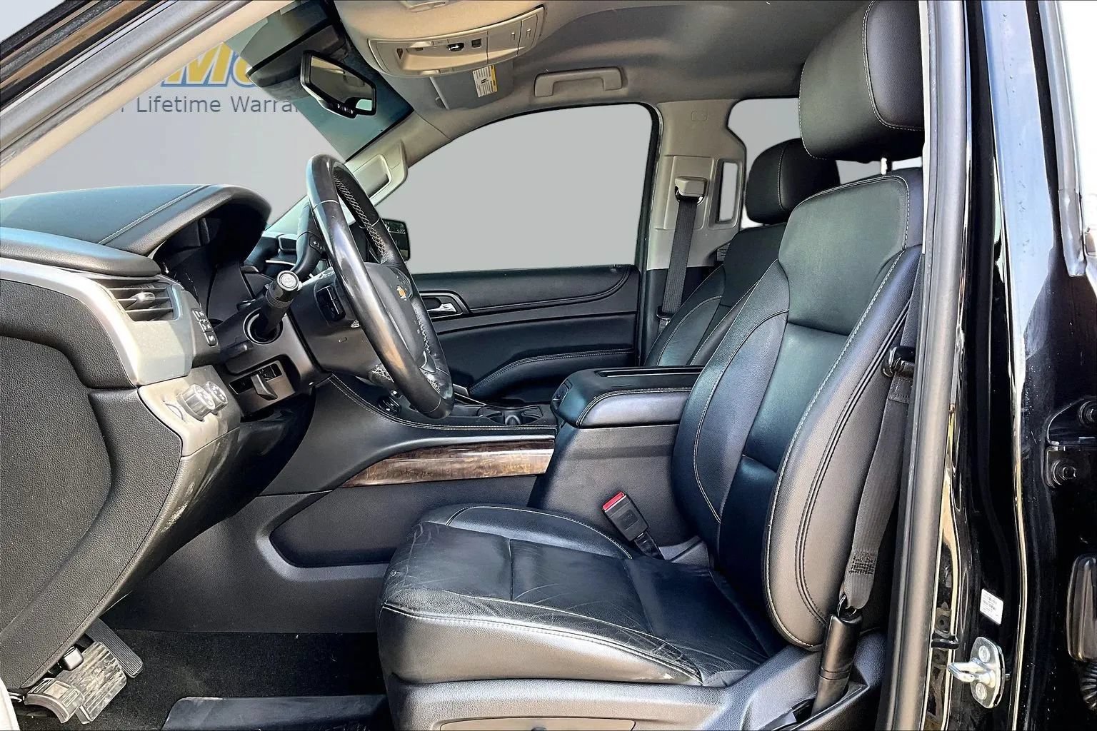 Used 2018 Chevrolet Tahoe LT w/ Z71 Midnight Edition AWD/4WD image 21