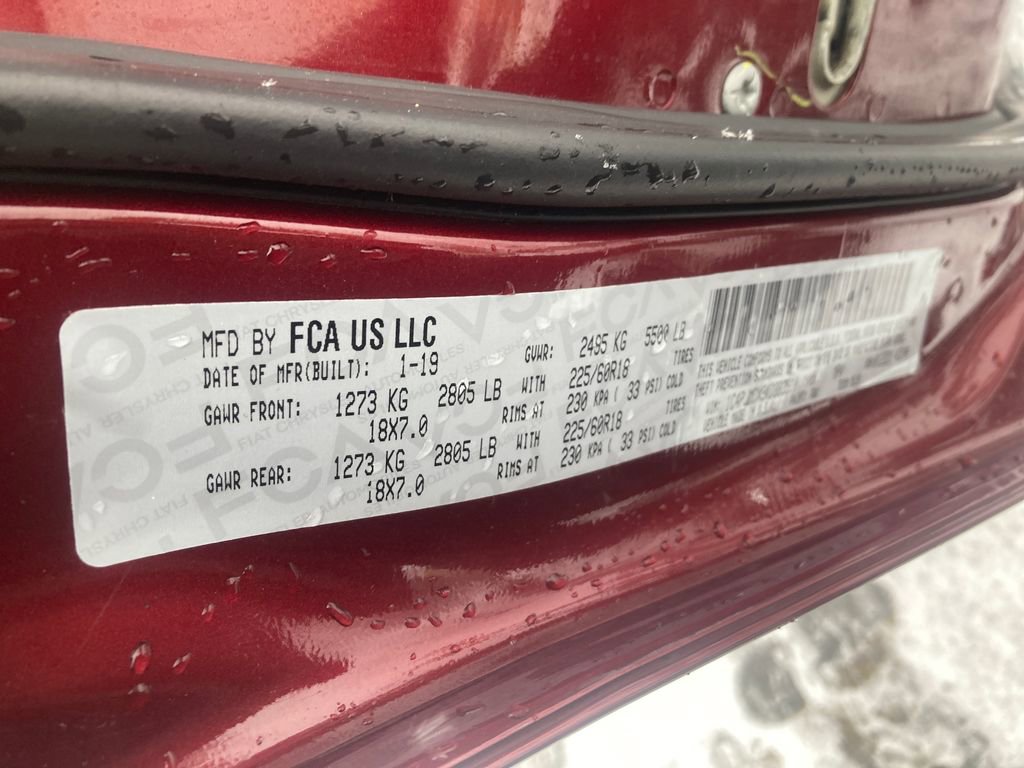 Used 2019 Jeep Cherokee Limited image 34