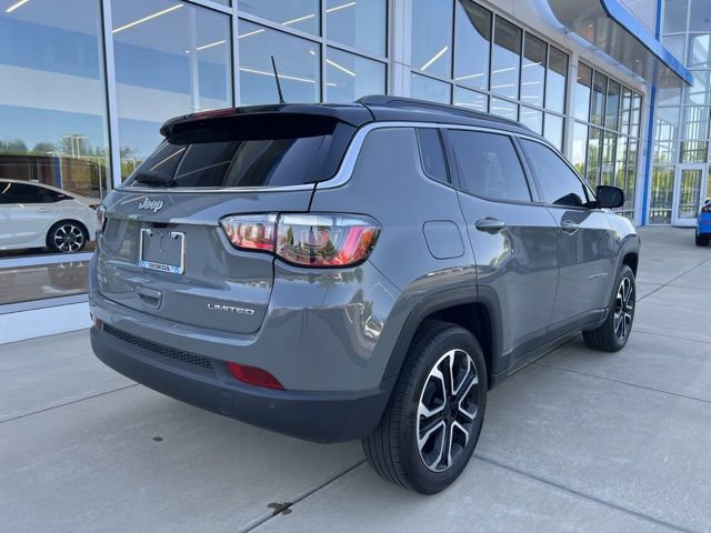Used 2024 Jeep Compass Limited AWD/4WD image 4