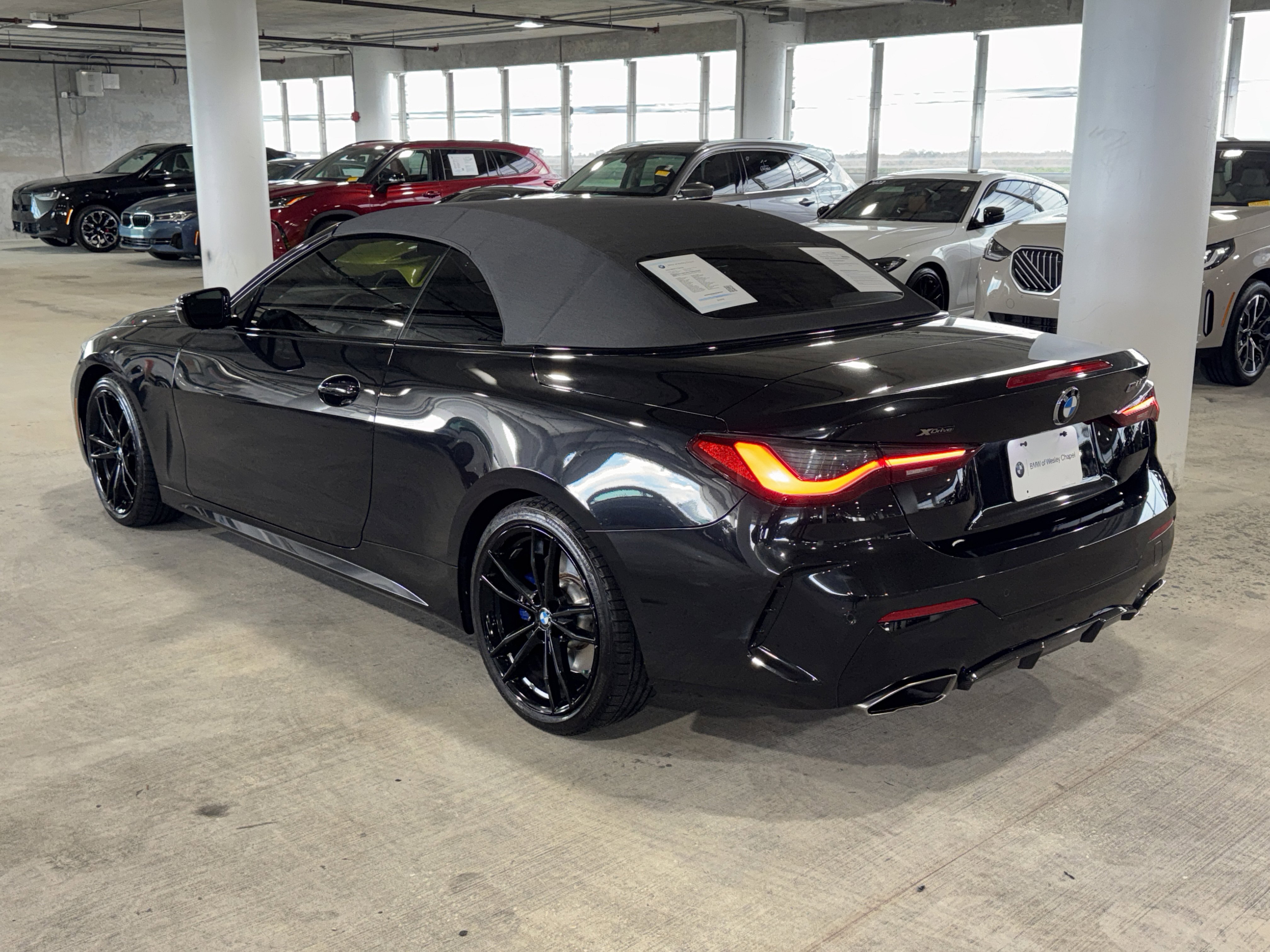 Used 2023 BMW 440i xDrive Convertible w/ M Carbon Exterior Package AWD/4WD image 6