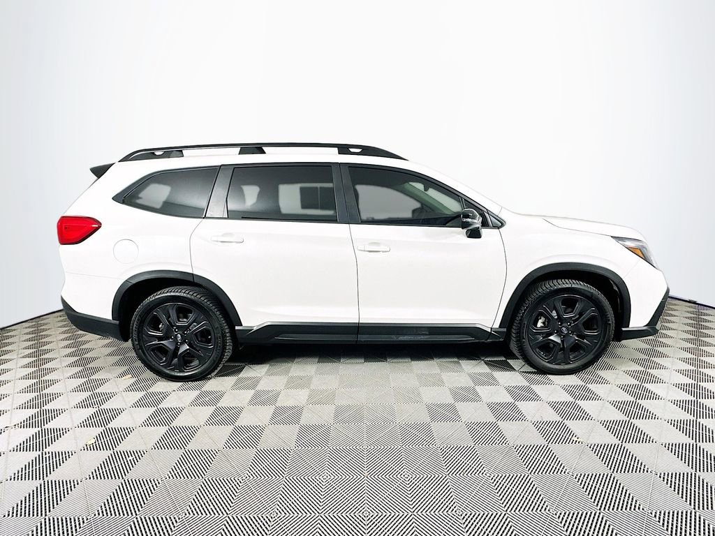 Used 2023 Subaru Ascent Onyx Edition image 12