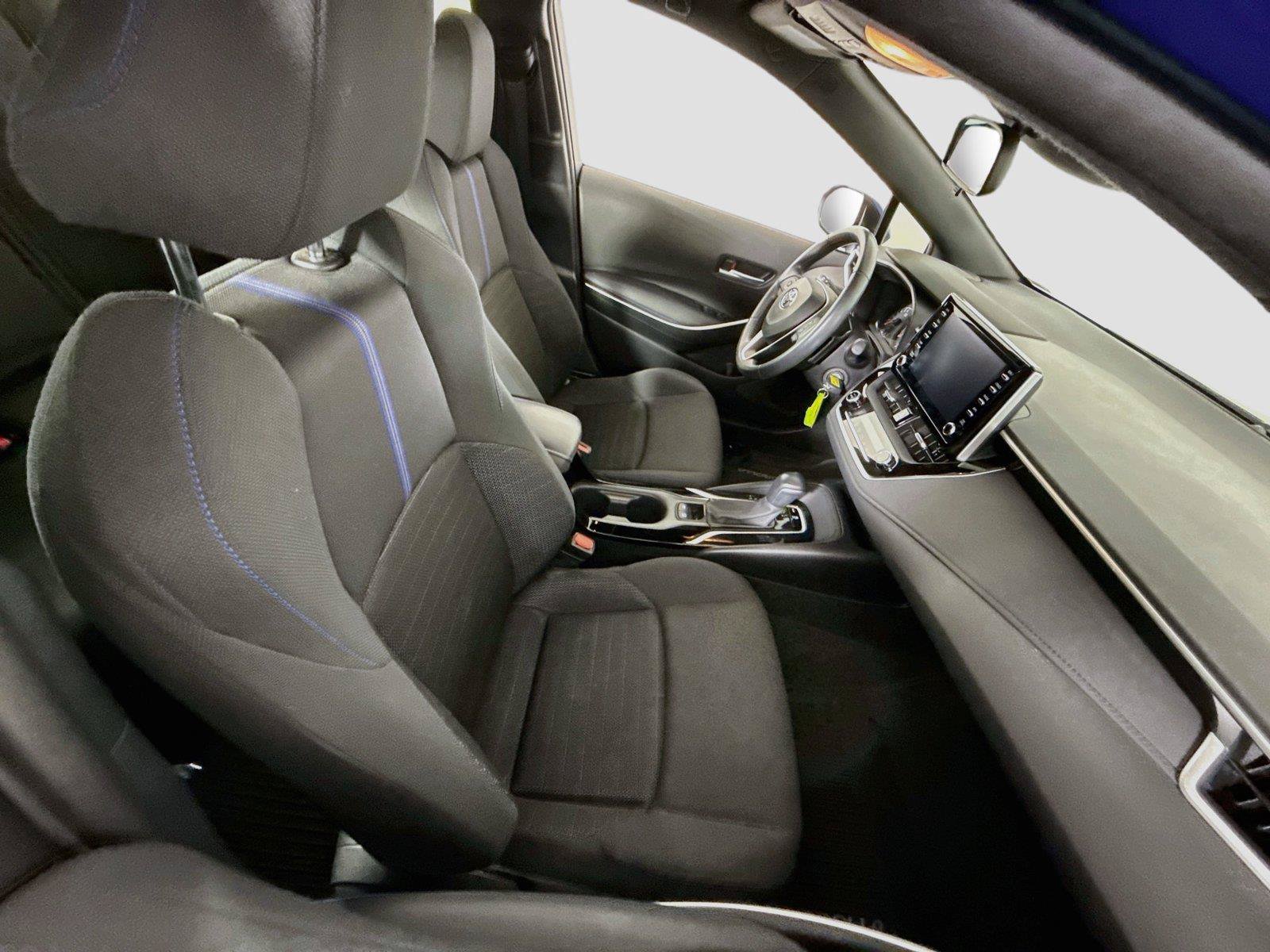 Used 2020 Toyota Corolla SE FWD image 18