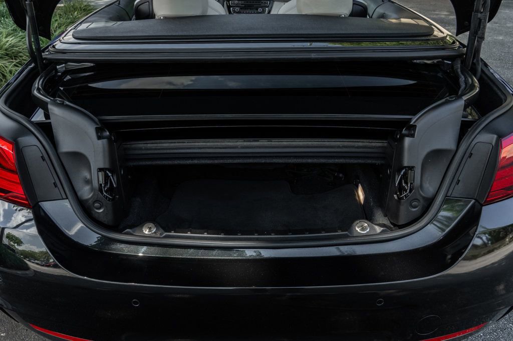 Used 2018 BMW 440i Convertible RWD image 29