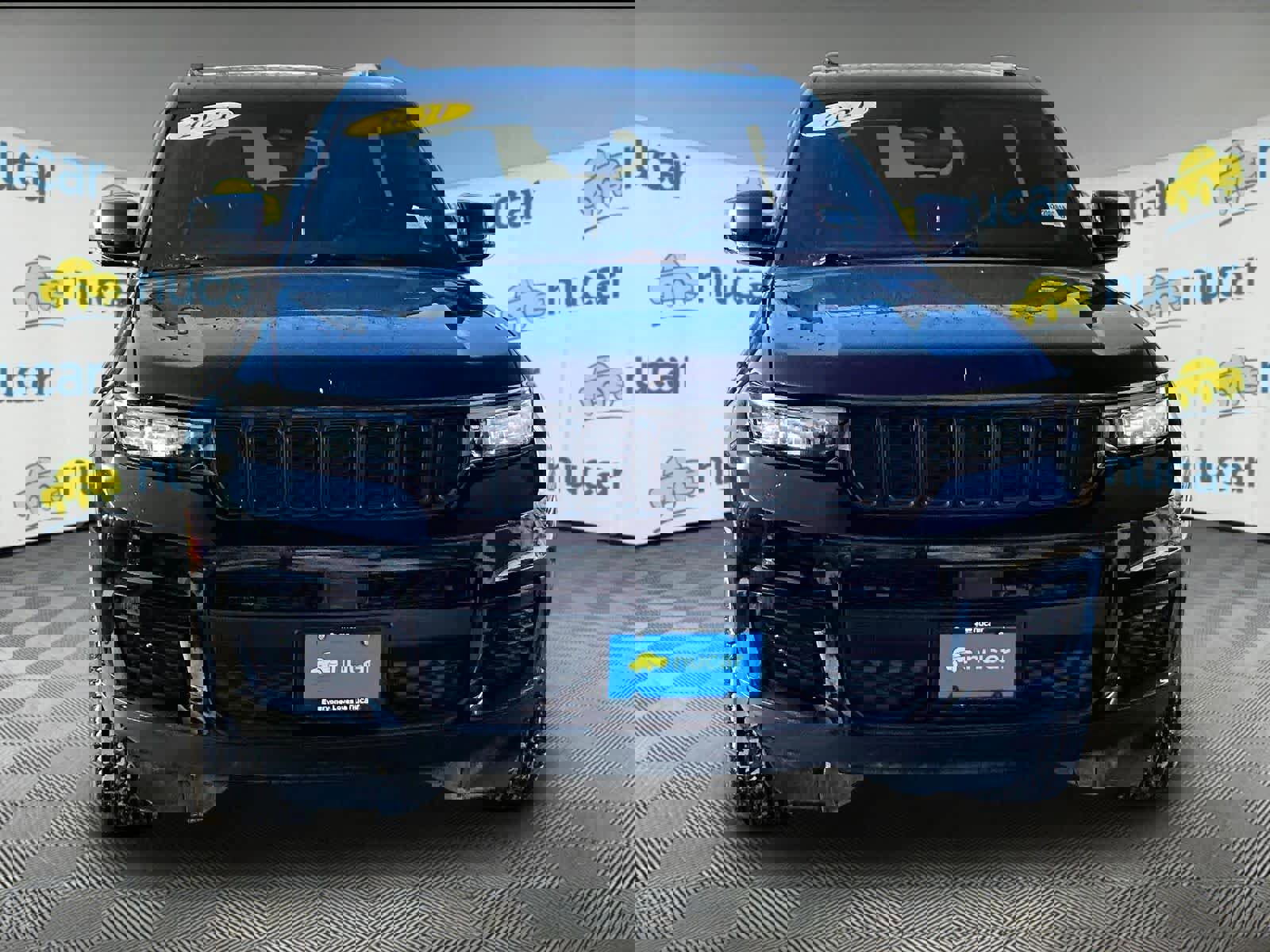 Used 2021 Jeep Grand Cherokee L Laredo image 2