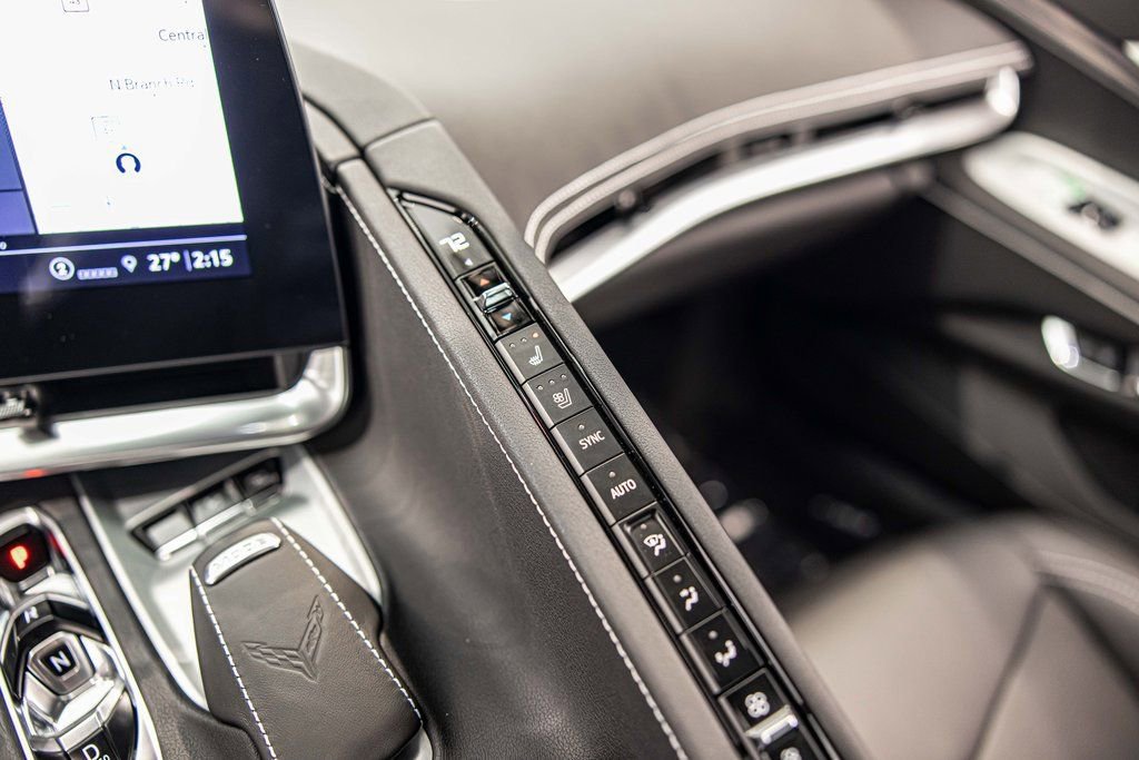 Used 2023 Chevrolet Corvette Stingray Preferred Cpe w/ 2LT image 27