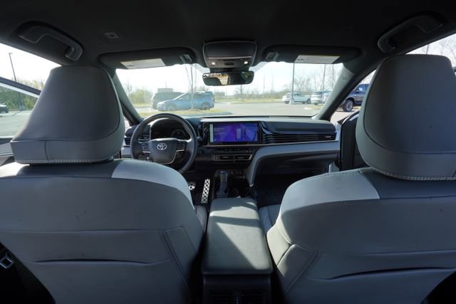 Used 2025 Toyota Camry SE w/ Multimedia Upgrade Package image 24
