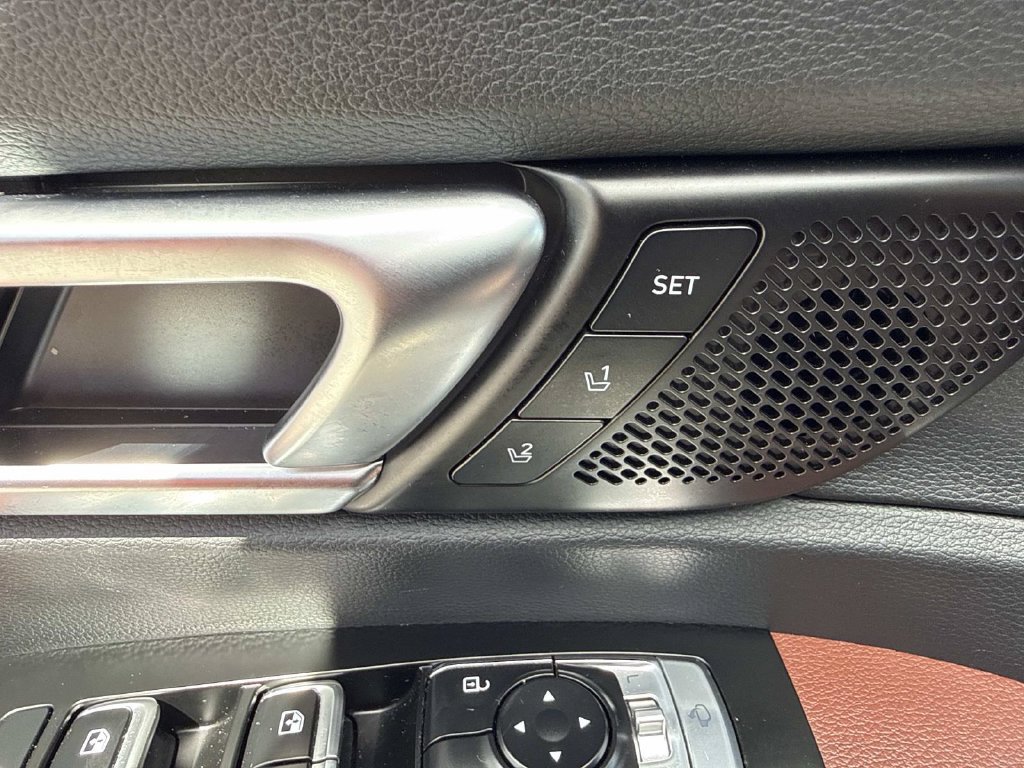 Used 2023 Kia Telluride SX FWD image 24