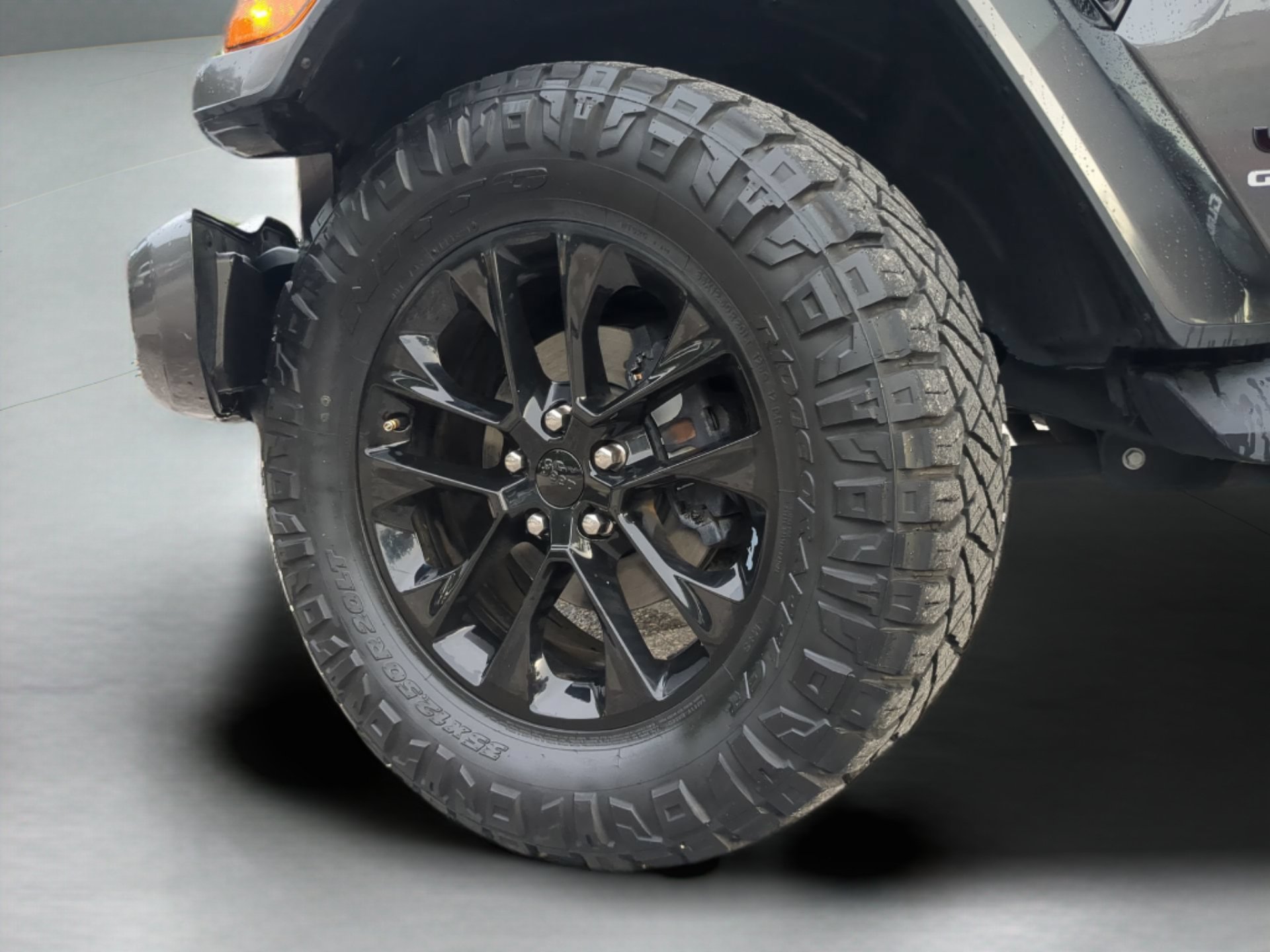 Used 2021 Jeep Gladiator Overland AWD/4WD image 71